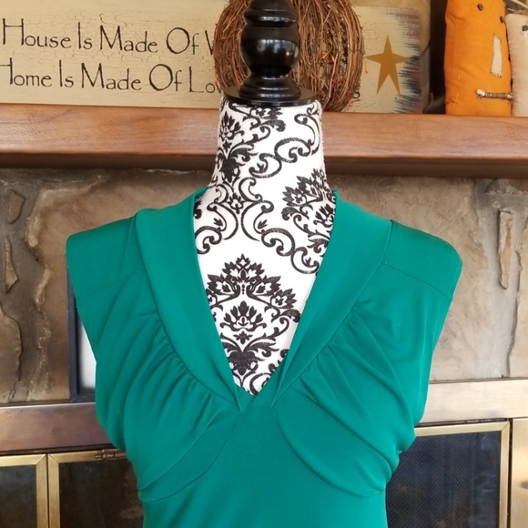 AB Studio green Sleeveless blouse - Picture 4 of 4